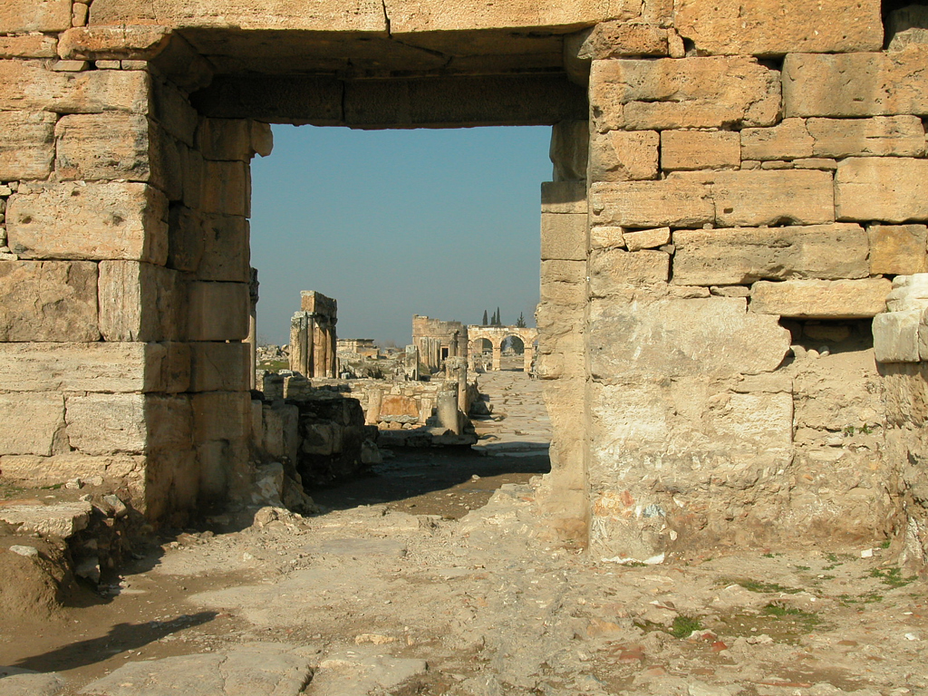 Hieropolis2