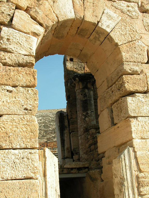 Amphitheatre2