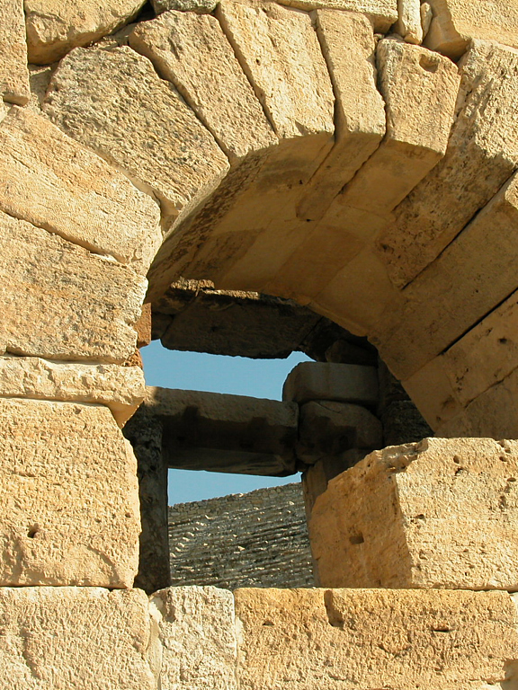 Amphitheatre4